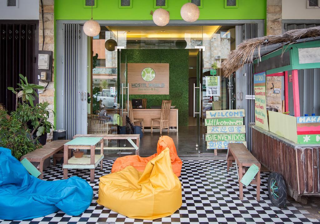 The Eco-Living Hostel Denpasar  Luaran gambar
